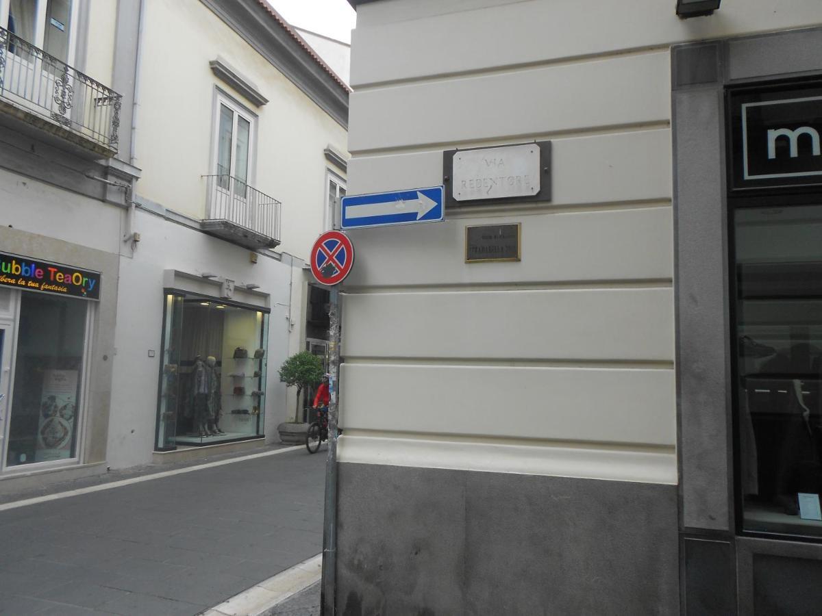 Welchome Charming House Caserta Exterior foto