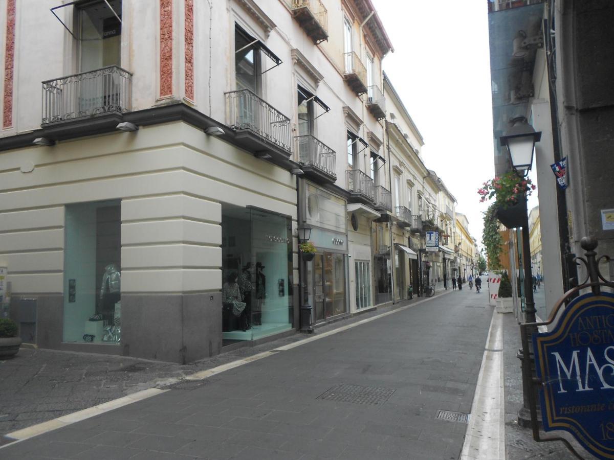 Welchome Charming House Caserta Exterior foto