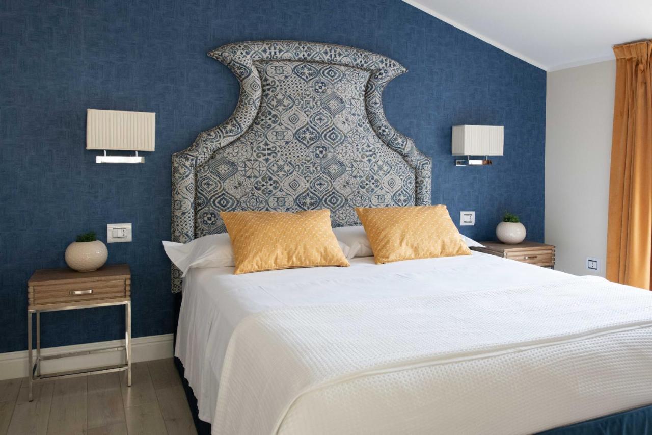 Welchome Charming House Caserta Exterior foto